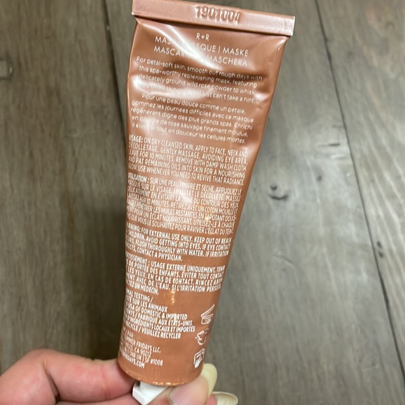 2/$20 Summer Fridays R+R mask - Picture 2 of 3